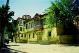 Taraklı